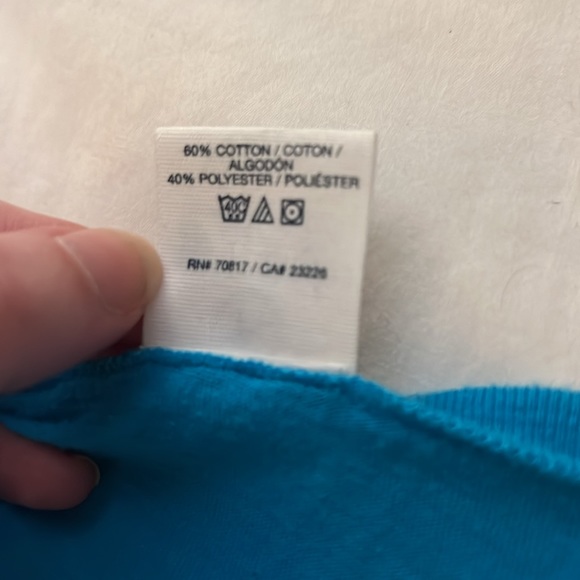 VS Pink oversized v-neck tee - Picture 3 of 4